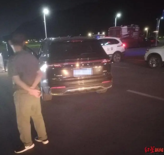 男子醉駕被查后“花式折騰”三小時，最終駕照被吊銷